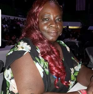 Meet your Posher, Tonie